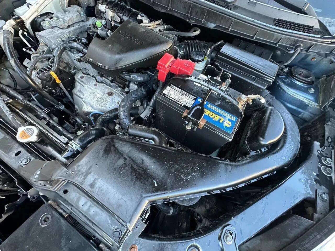 Used 2015 Nissan Rogue S w/ Convenience Package image 18