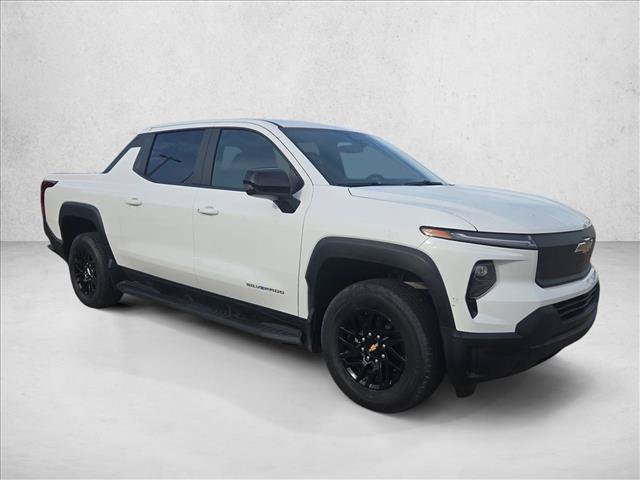 Used 2024 Chevrolet Silverado EV W/T AWD/4WD video 3