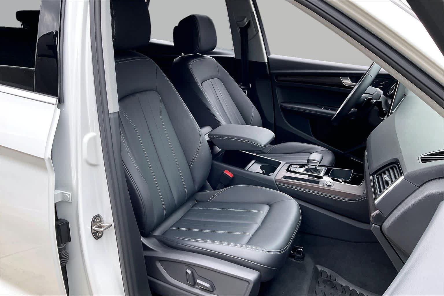 Used 2023 Audi Q5 2.0T Premium Plus AWD/4WD image 9
