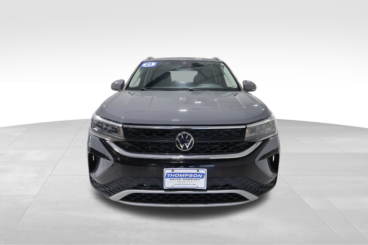 Used 2023 Volkswagen Taos SE FWD image 7