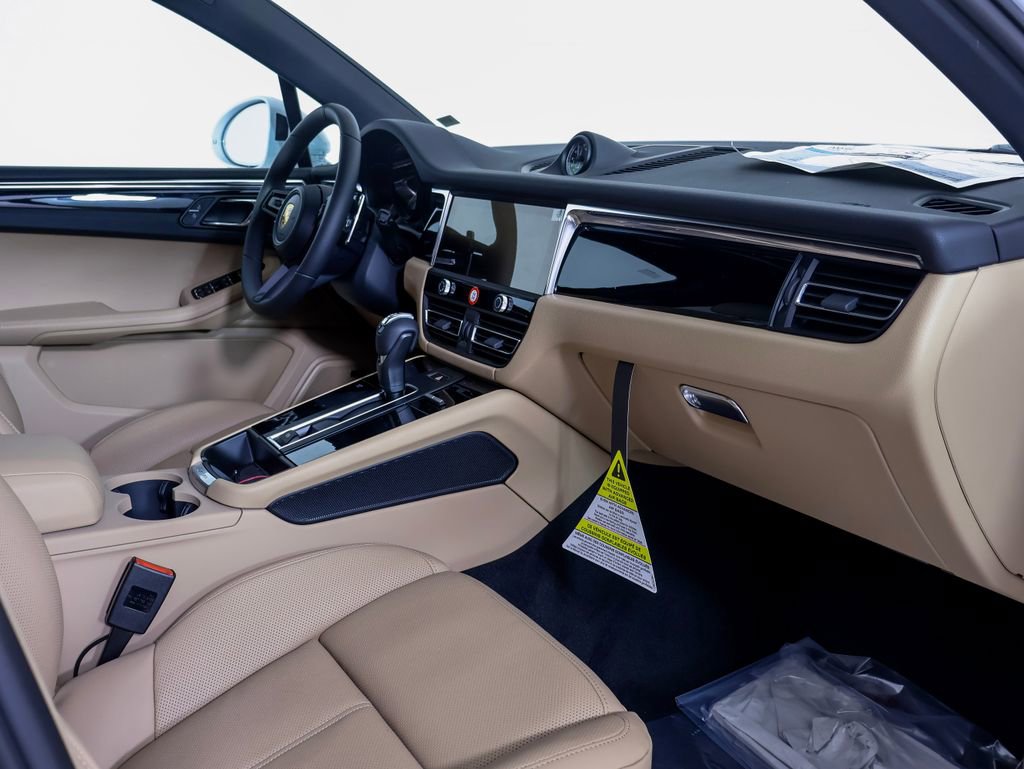 New 2026 Porsche Macan S AWD/4WD image 10