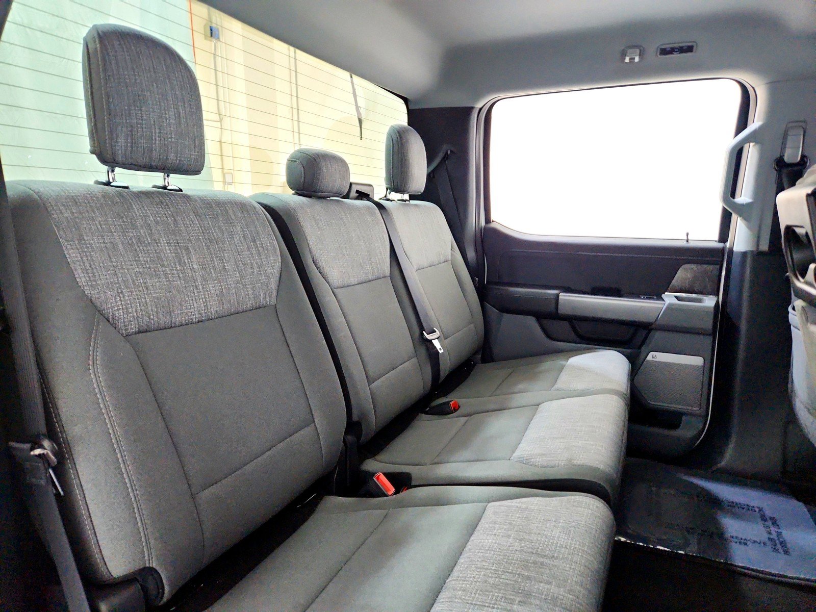 Used 2021 Ford F150 Lariat image 20