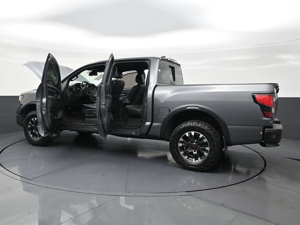 Used 2023 Nissan Titan PRO-4X w/ Pro-4x Convenience Package AWD/4WD image 31