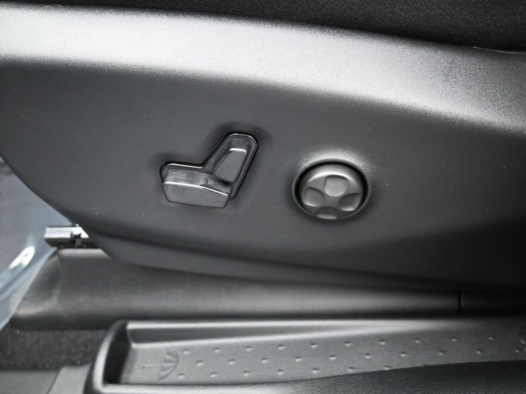 New 2026 Chrysler Pacifica Select FWD image 12