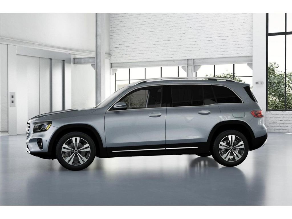 New 2026 Mercedes-Benz GLB 250 4MATIC image 35