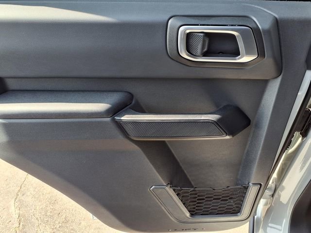 New 2026 Ford Bronco Big Bend w/ Black Diamond Package image 7