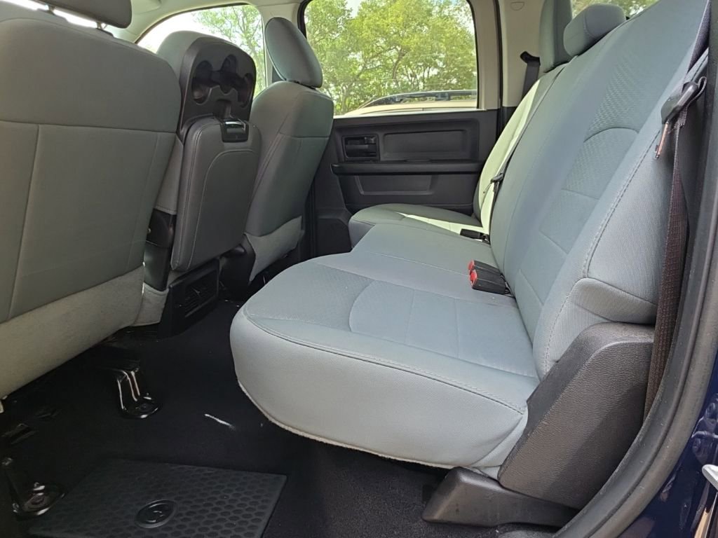 Used 2018 RAM 2500 Tradesman w/ Chrome Appearance Group image 15