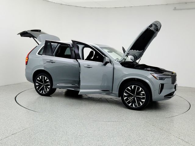 New 2026 Volvo XC90 B6 Plus w/ Protection Package Premier image 10