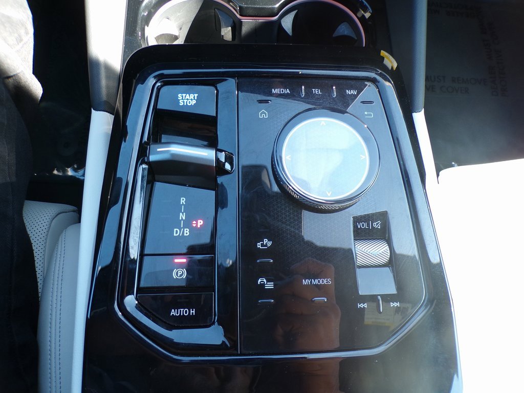 Certified 2025 BMW i5 xDrive40 w/ M Sport Package image 16