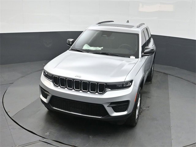 New 2025 Jeep Grand Cherokee Laredo image 34