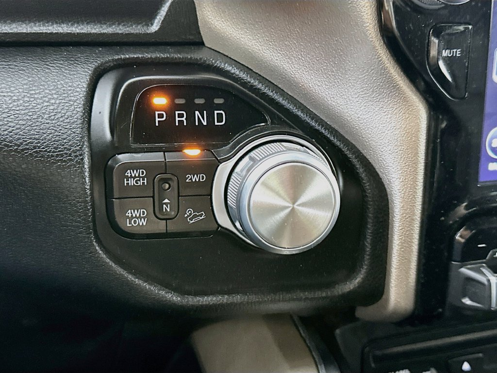 Used 2019 RAM 2500 Laramie AWD/4WD image 16