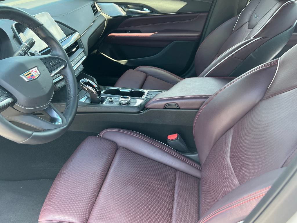 Certified 2024 Cadillac CT4 V w/ LPO, Blue Accent Package RWD image 11