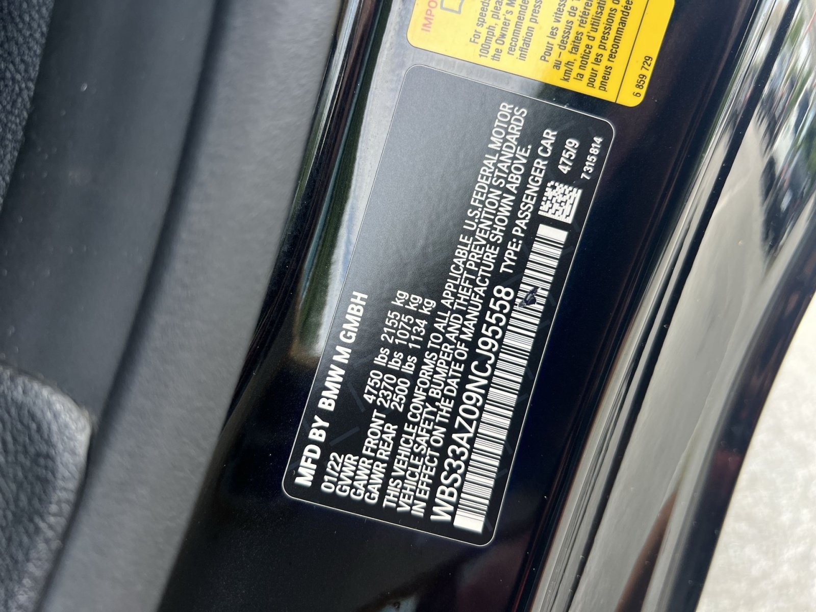 Used 2022 BMW M4 Competition w/ M Carbon Exterior Package RWD image 30