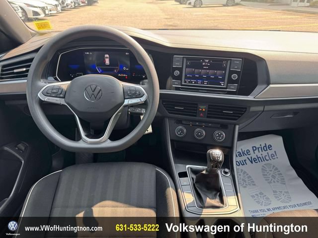 Certified 2022 Volkswagen Jetta Sport FWD image 18