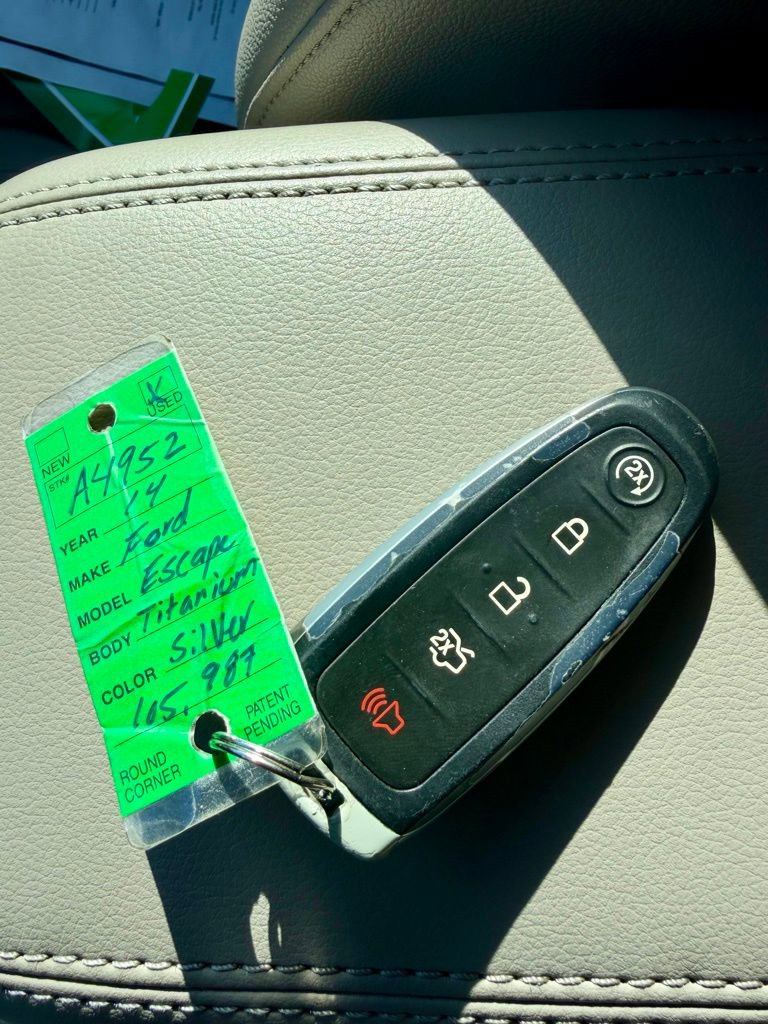 Used 2014 Ford Escape Titanium w/ Equipment Group 401A image 39