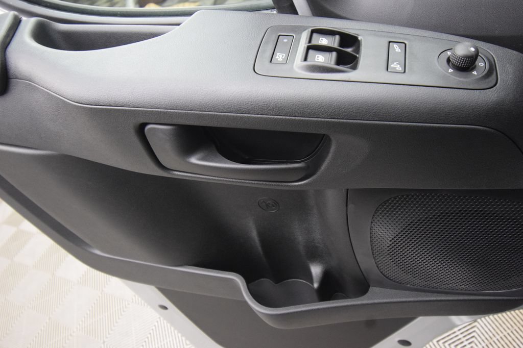 New 2026 RAM ProMaster 3500 w/ Convenience Group FWD image 31