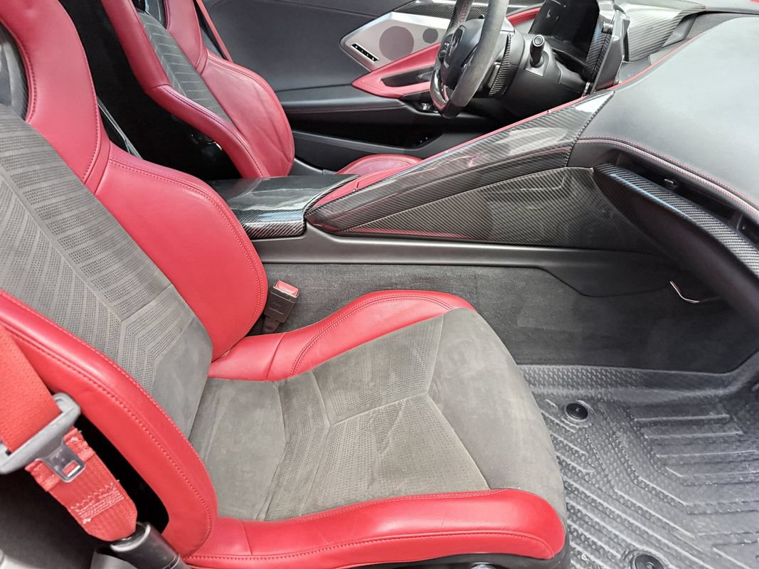 Used 2020 Chevrolet Corvette Stingray Preferred Cpe w/ 2LT Preferred Equipment Group RWD image 12