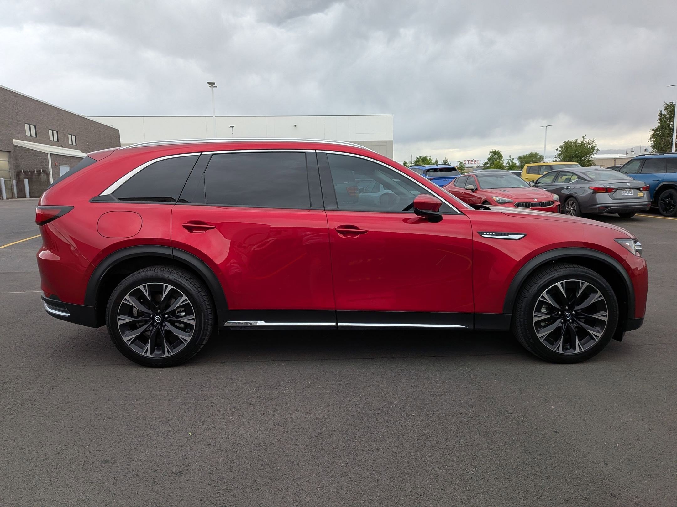 Used 2024 MAZDA CX-90 Plug-In Hybrid w/ Premium Pkg AWD/4WD image 7