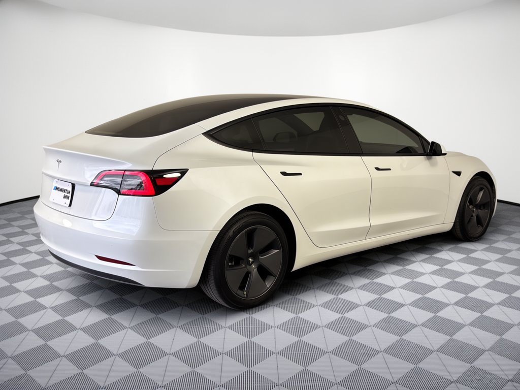Used 2023 Tesla Model 3 Standard Range RWD image 9