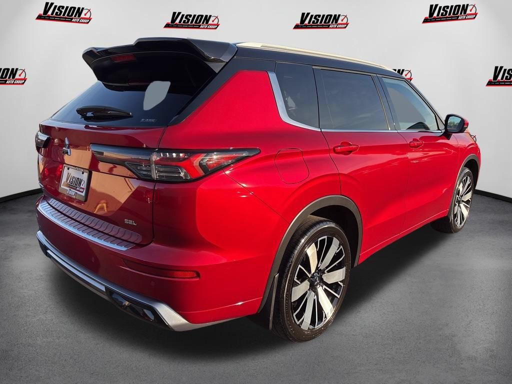 Used 2025 Mitsubishi Outlander SEL AWD/4WD image 5
