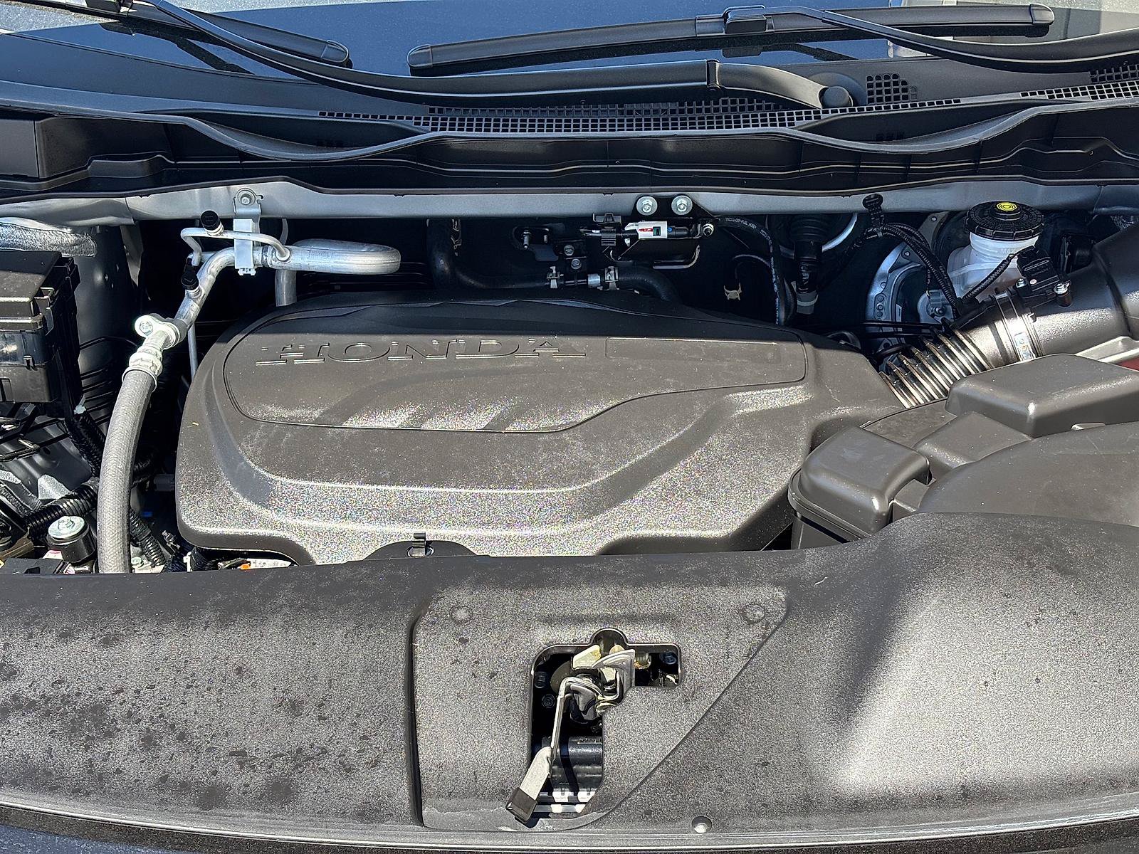 Certified 2026 Honda Odyssey Touring image 10