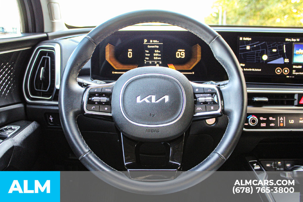 Used 2025 Kia Sorento S FWD image 26