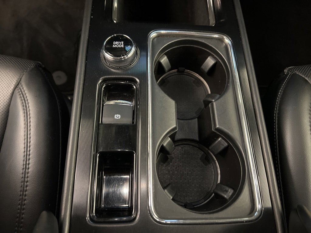 Used 2022 Lincoln Corsair AWD w/ Equipment Group 101A image 17