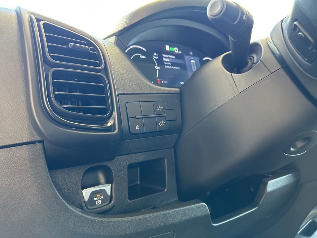 Used 2024 RAM ProMaster 3500 w/ Delivery Van Package image 37