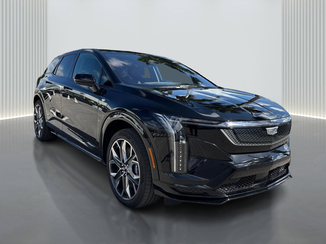 New 2026 Cadillac Optiq V AWD/4WD image 3