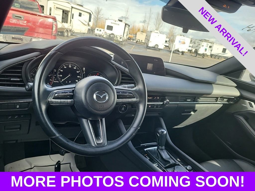 Used 2019 MAZDA MAZDA3 AWD Hatchback w/ Preferred Pkg image 11