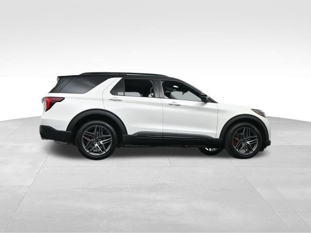 New 2026 Ford Explorer ST AWD/4WD image 33