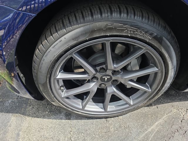 Used 2023 Tesla Model 3 Standard Range image 8