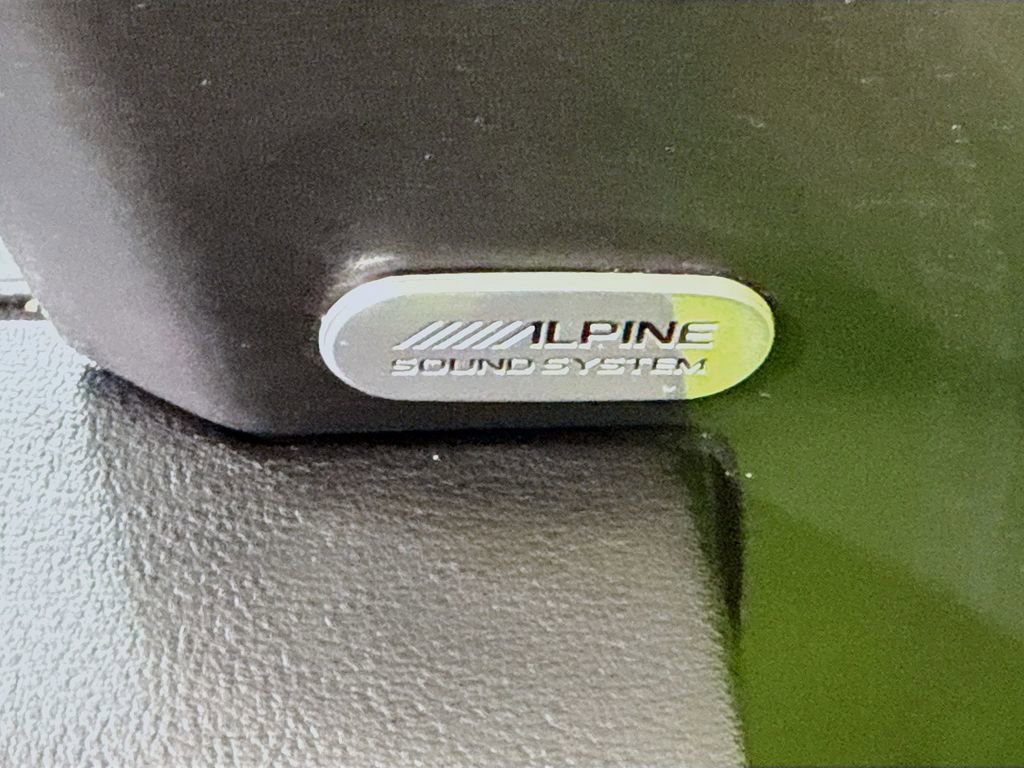 Used 2023 Dodge Charger SXT w/ Plus Group image 11