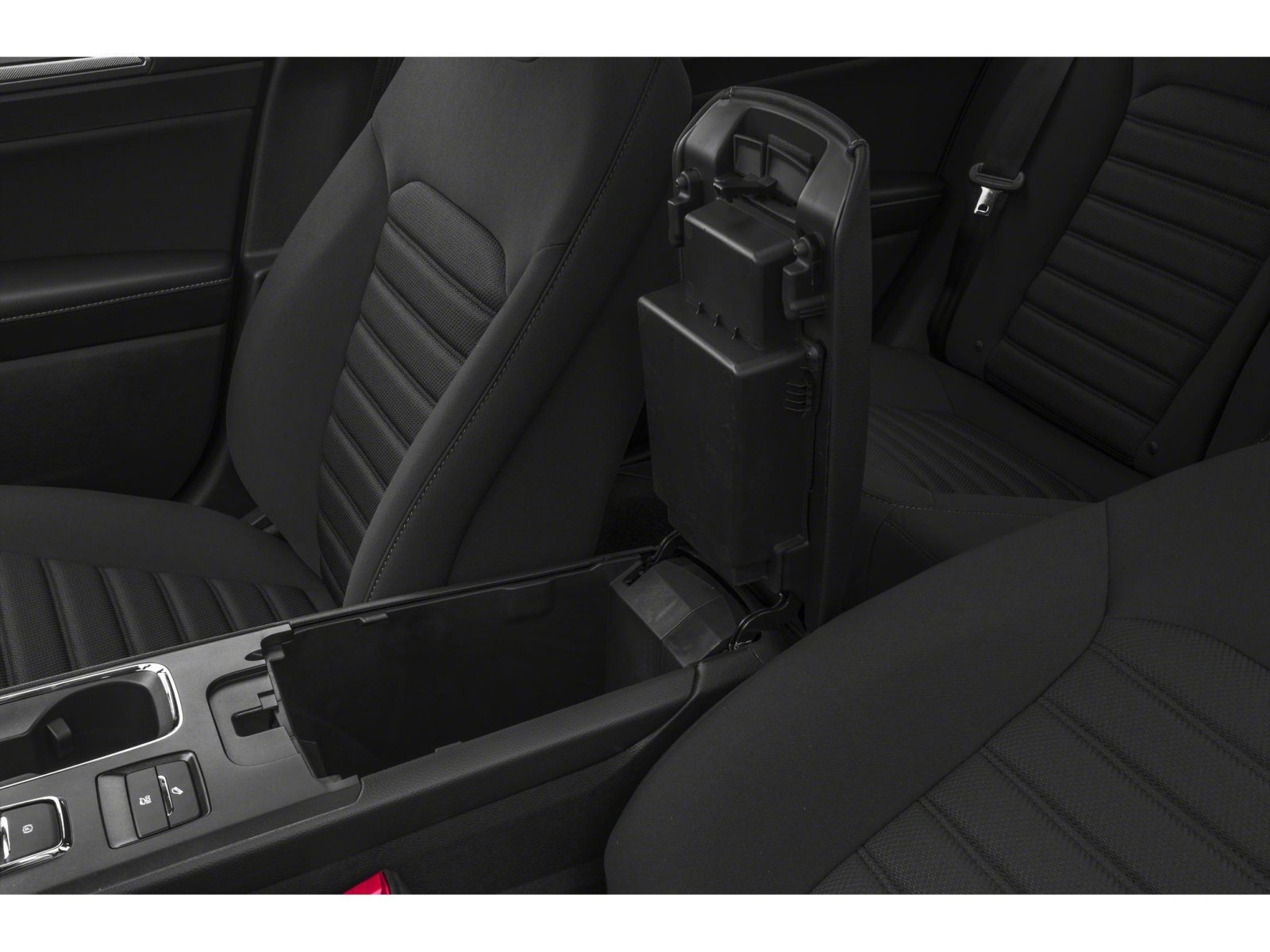 Used 2020 Ford Fusion Titanium image 9