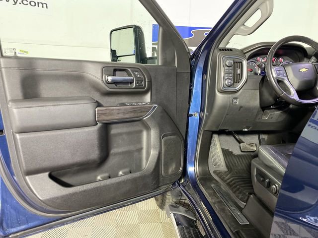 Used 2023 Chevrolet Silverado 2500 LTZ w/ Z71 Off-Road Package image 28