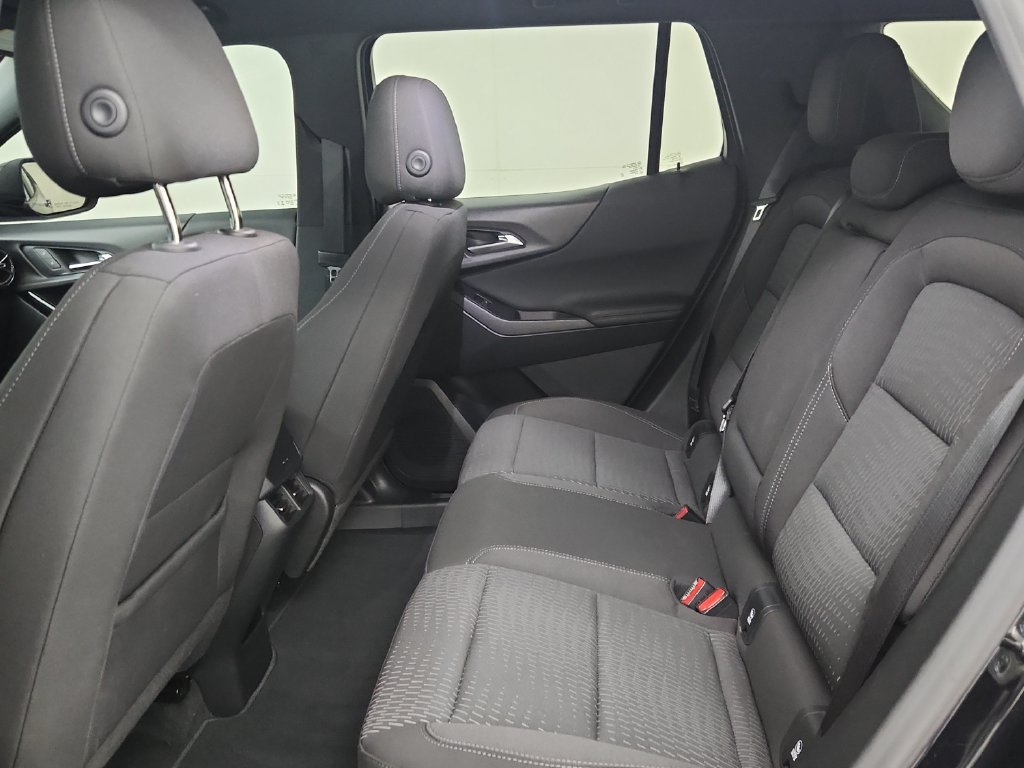 Used 2026 Chevrolet Equinox LT AWD/4WD image 34