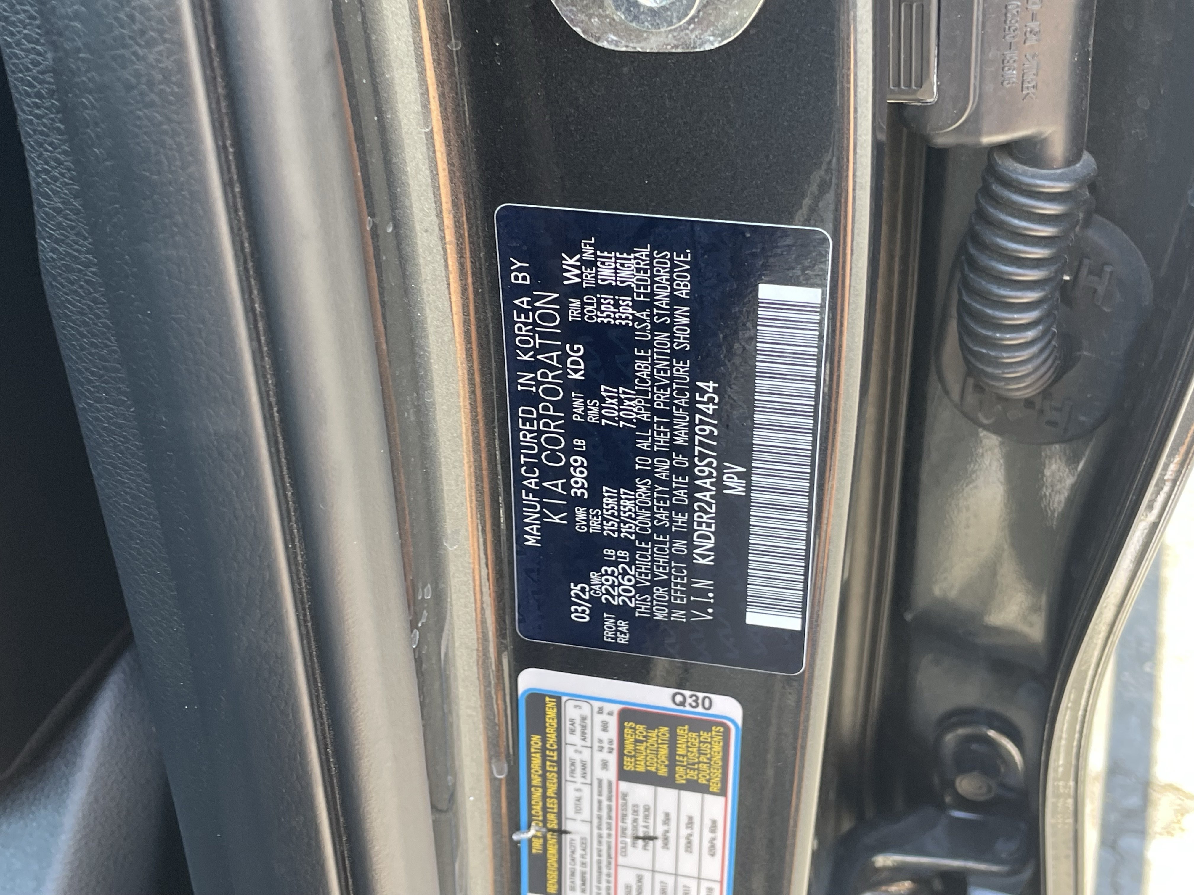 Certified 2025 Kia Seltos EX w/ EX Sunroof Package FWD image 30