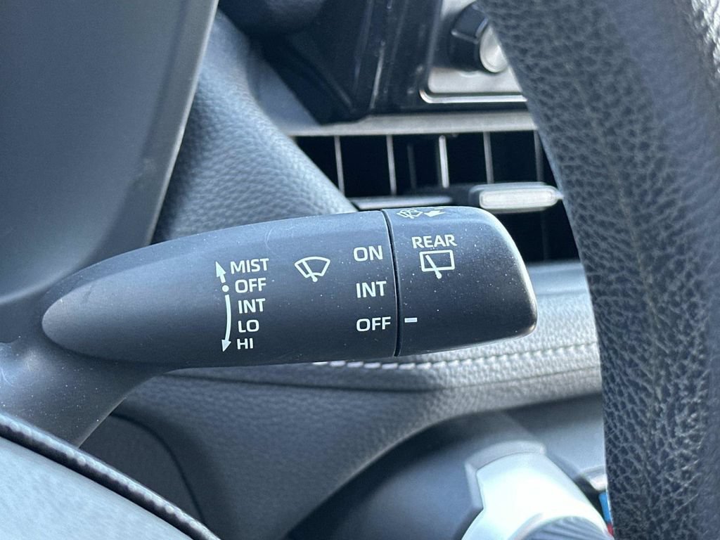 Used 2020 Toyota RAV4 LE w/ All Weather Liner Package AWD/4WD image 29