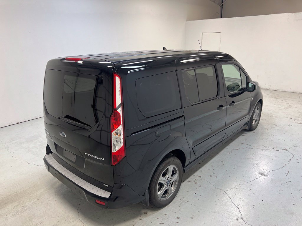 Used 2023 Ford Transit Connect Titanium FWD image 2