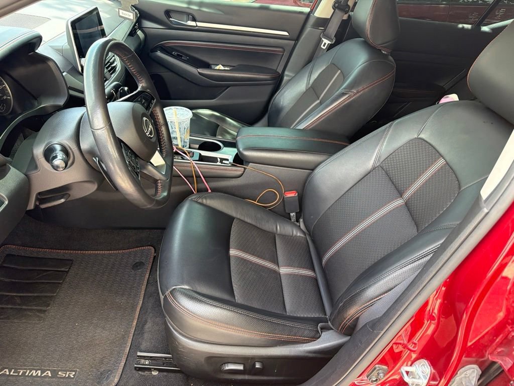 Used 2023 Nissan Altima 2.5 SR FWD image 10