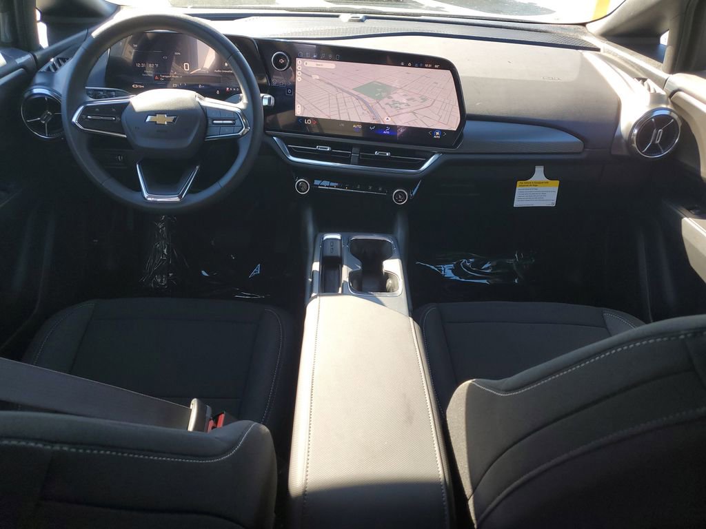 New 2026 Chevrolet Equinox EV LT image 9