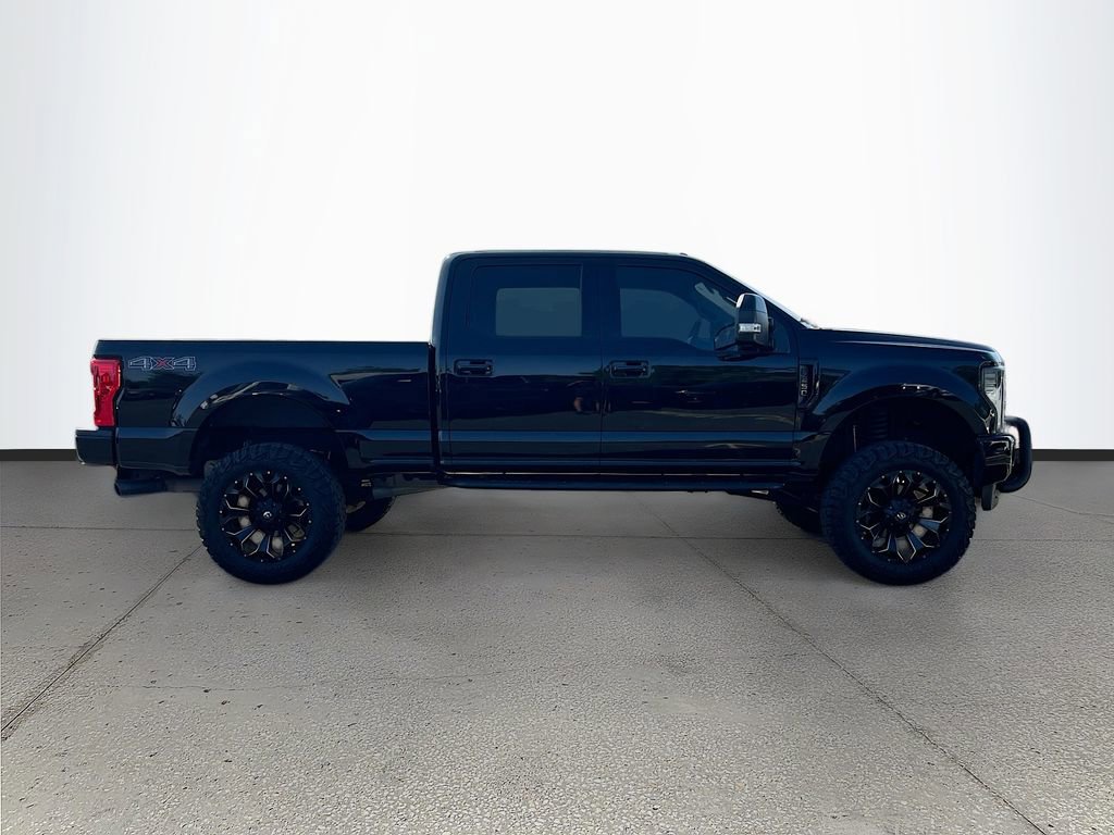 Used 2017 Ford F250 Lariat w/ Lariat Value Package AWD/4WD image 8