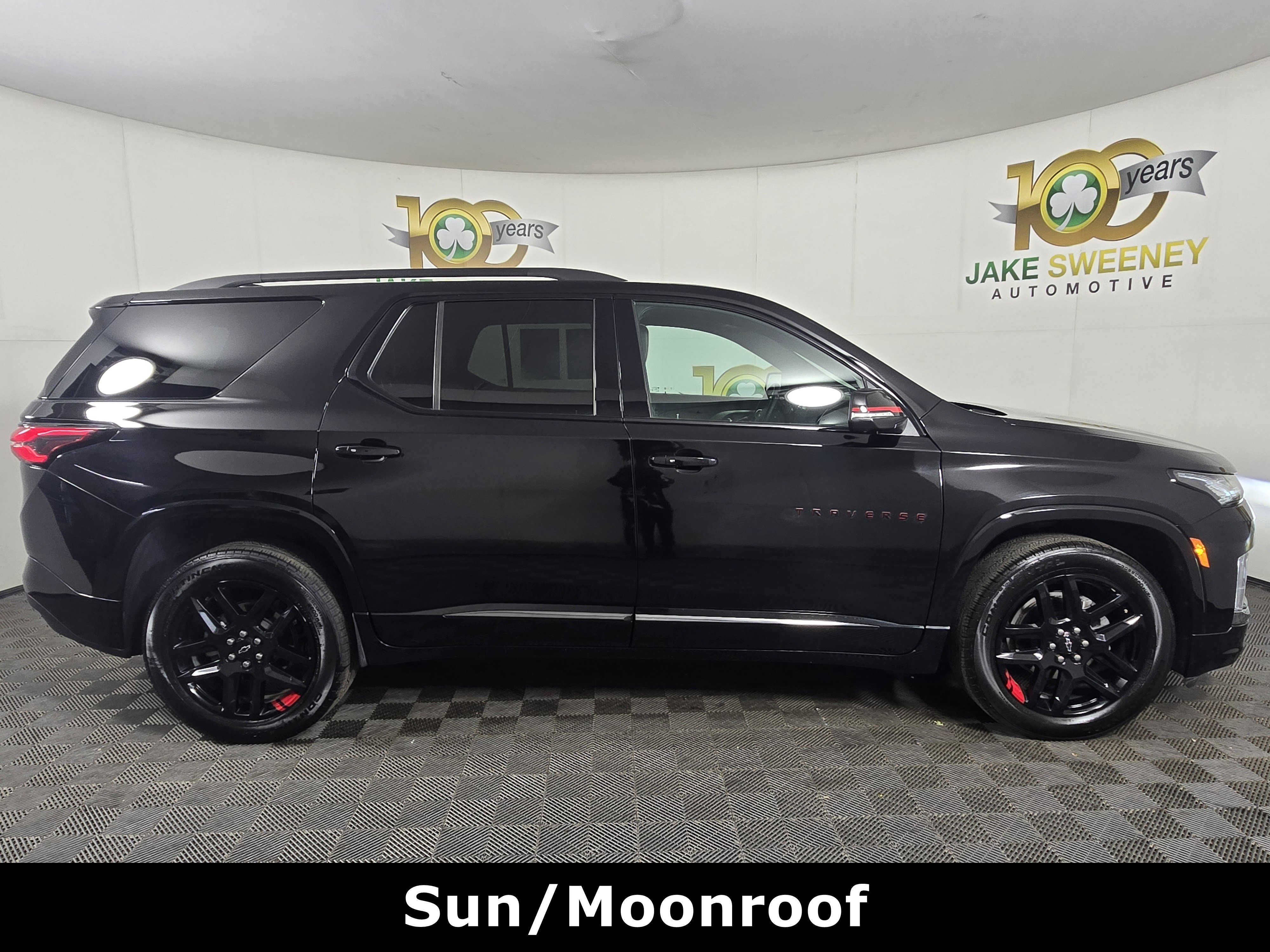 Certified 2024 Chevrolet Traverse Premier w/ Redline Edition image 10