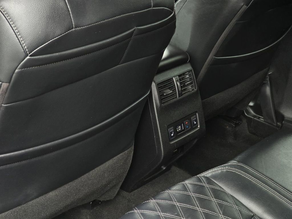 Used 2022 Mitsubishi Outlander SEL FWD image 28
