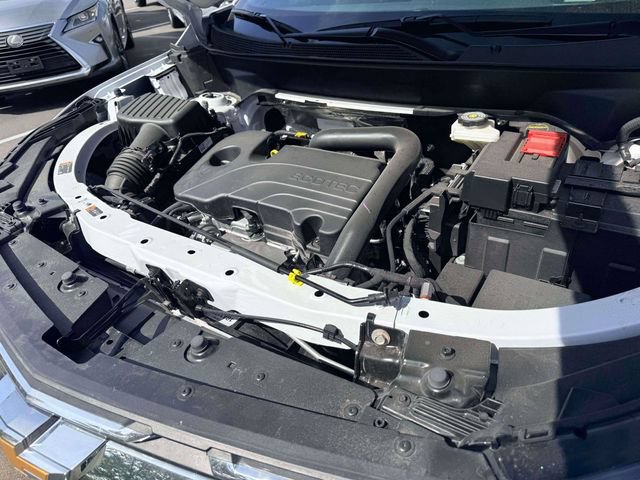 Used 2026 Chevrolet Equinox LT FWD image 18
