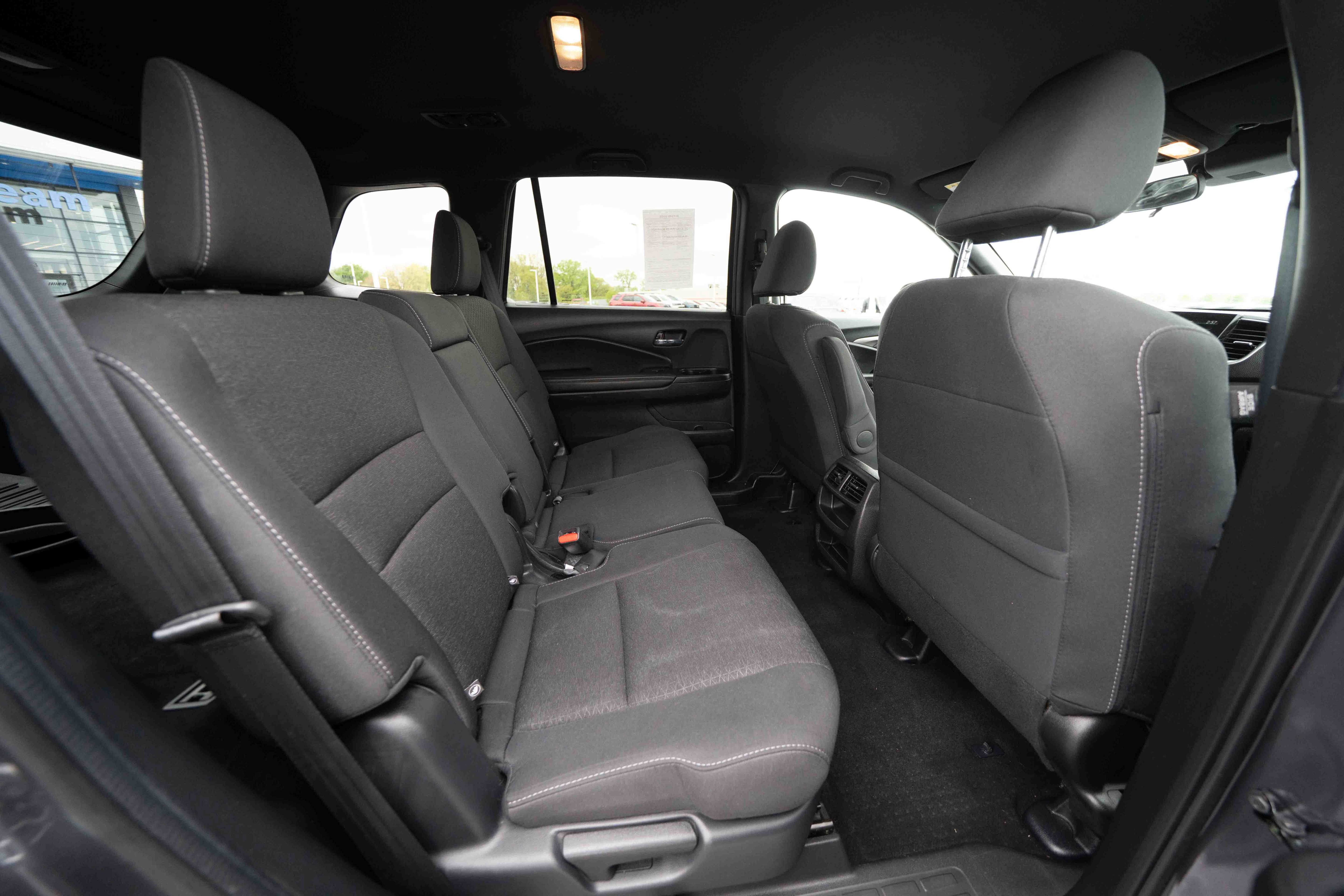 Used 2021 Honda Passport Sport image 25
