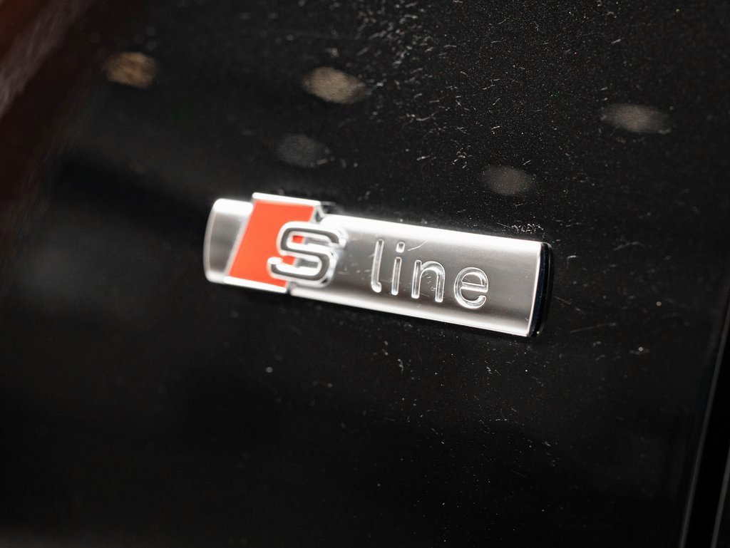 Certified 2024 Audi Q3 2.0T Premium w/ Convenience Package image 20