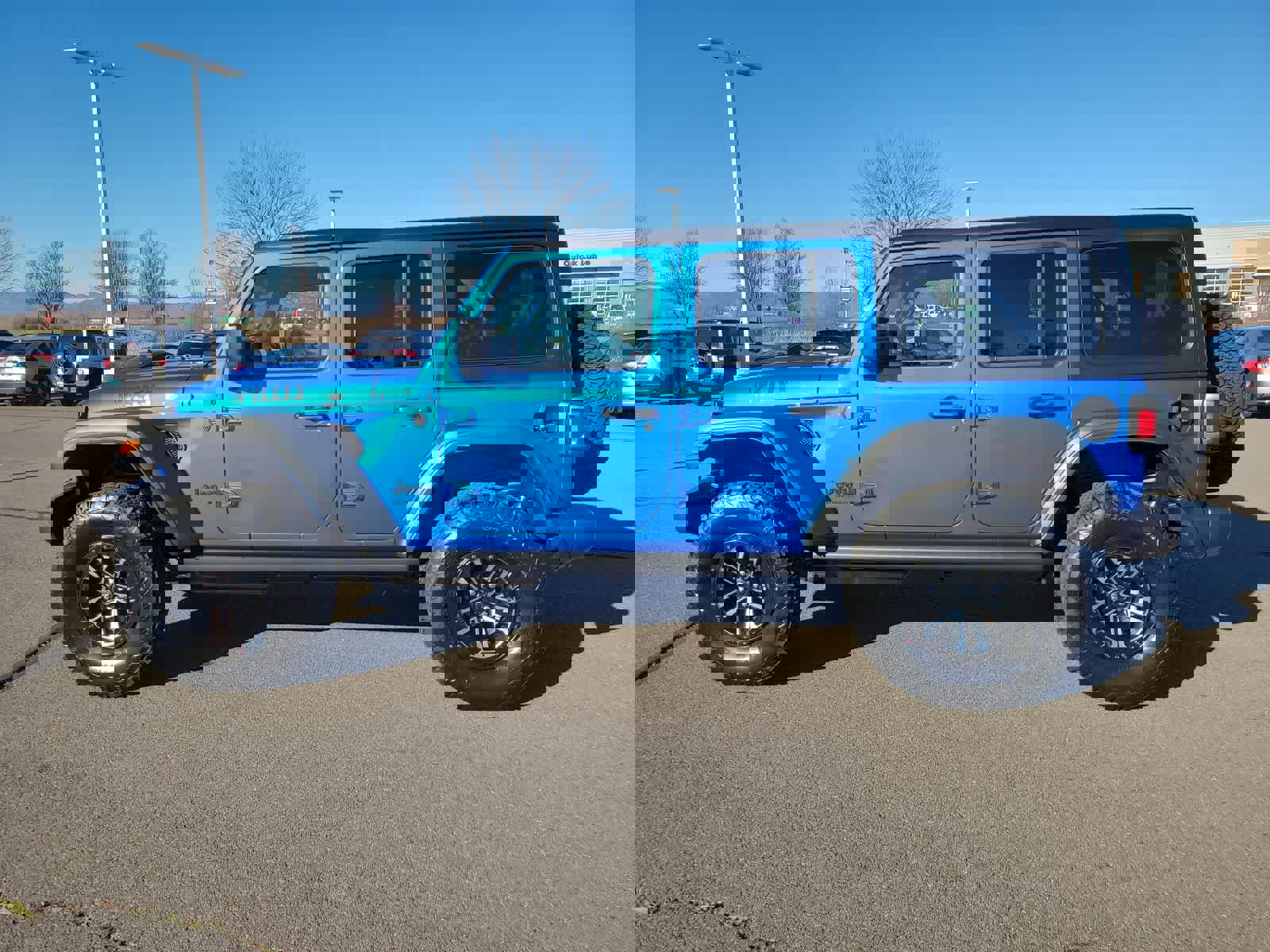 New 2026 Jeep Wrangler Unlimited Sport image 11