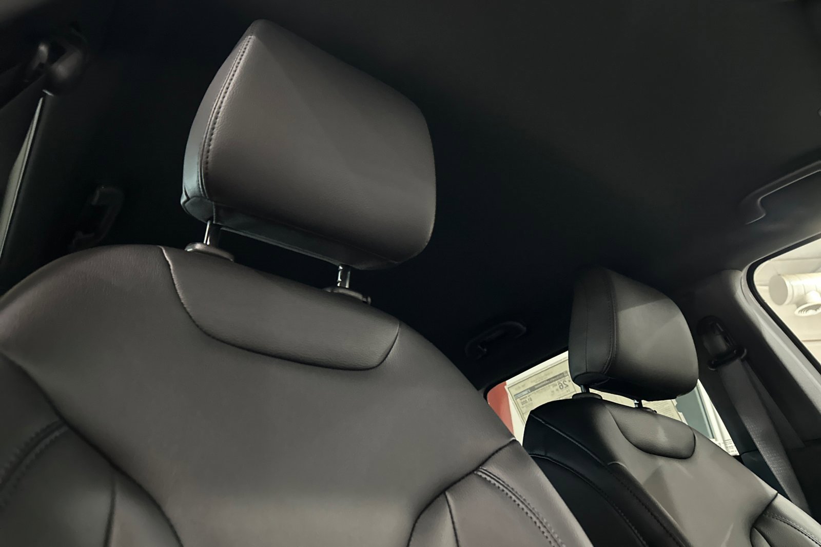 New 2026 Jeep Compass Limited image 18