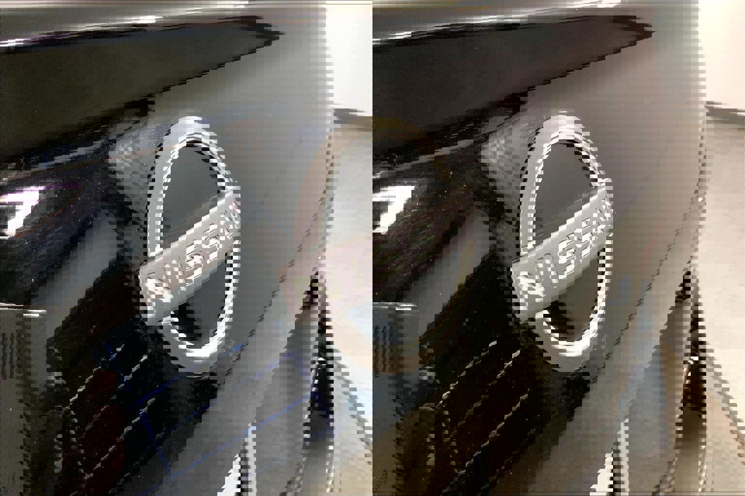 Used 2025 Nissan Altima 2.5 SV image 29